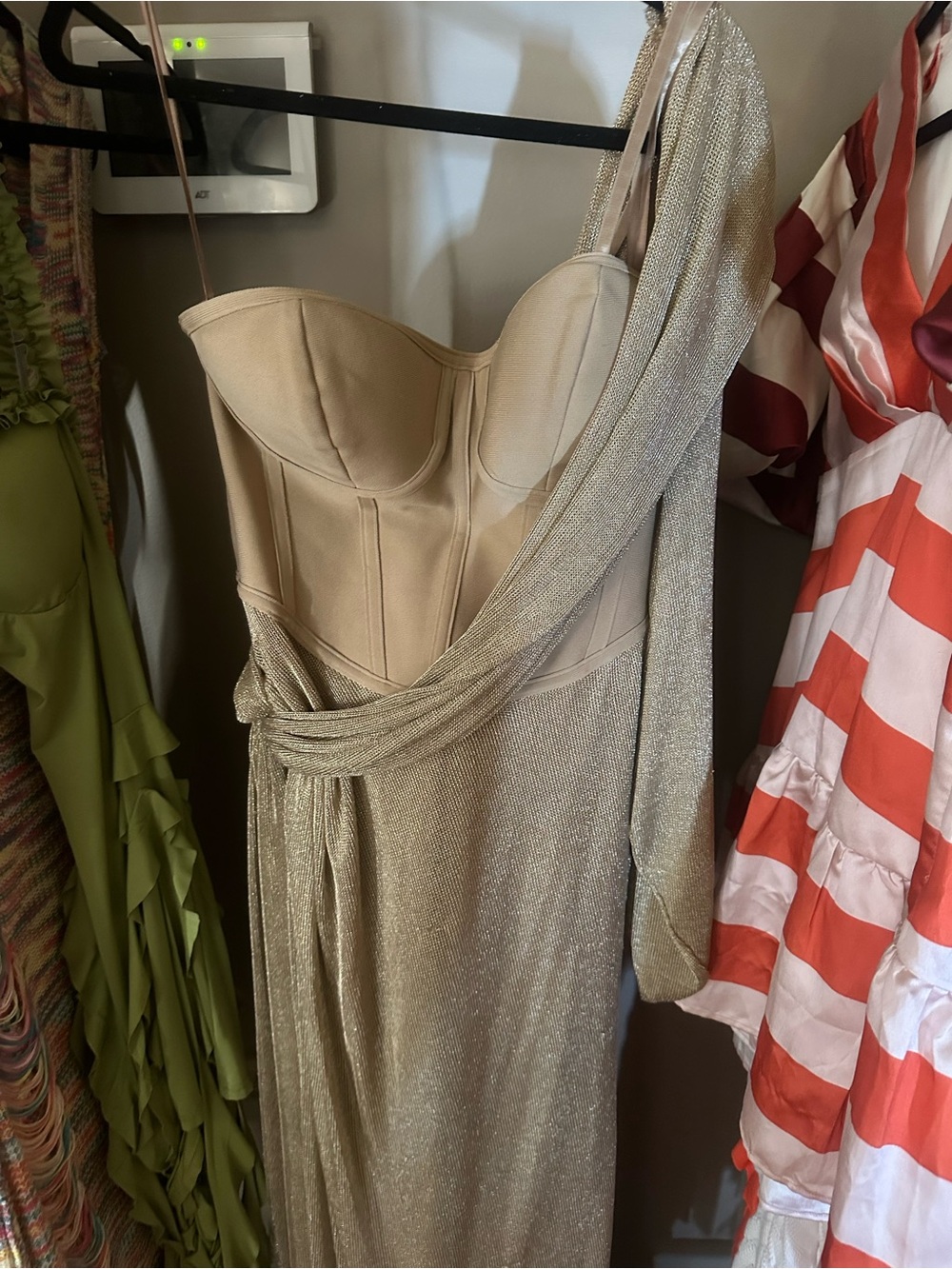 JLUXLABEL One-Shoulder Metallic Gold Draped Evening Gown - Picture 4 of 7